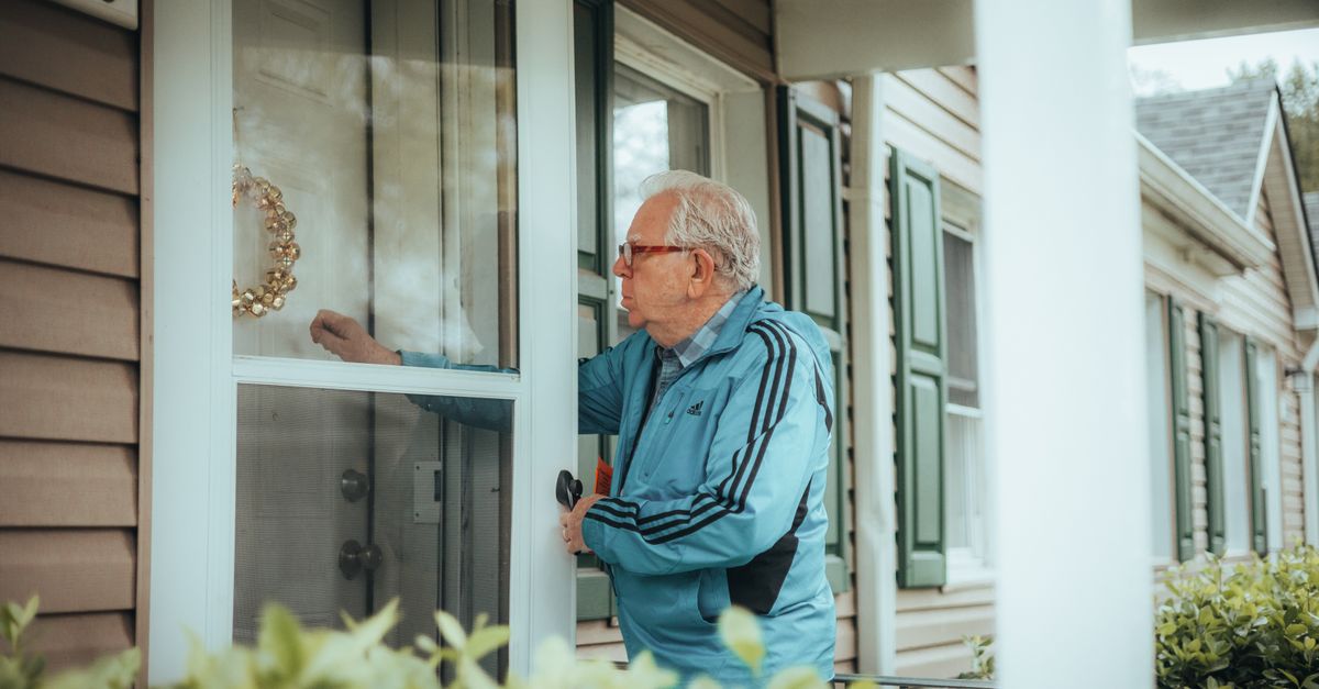 locksmith at work residential — Syosset Locksmith NY