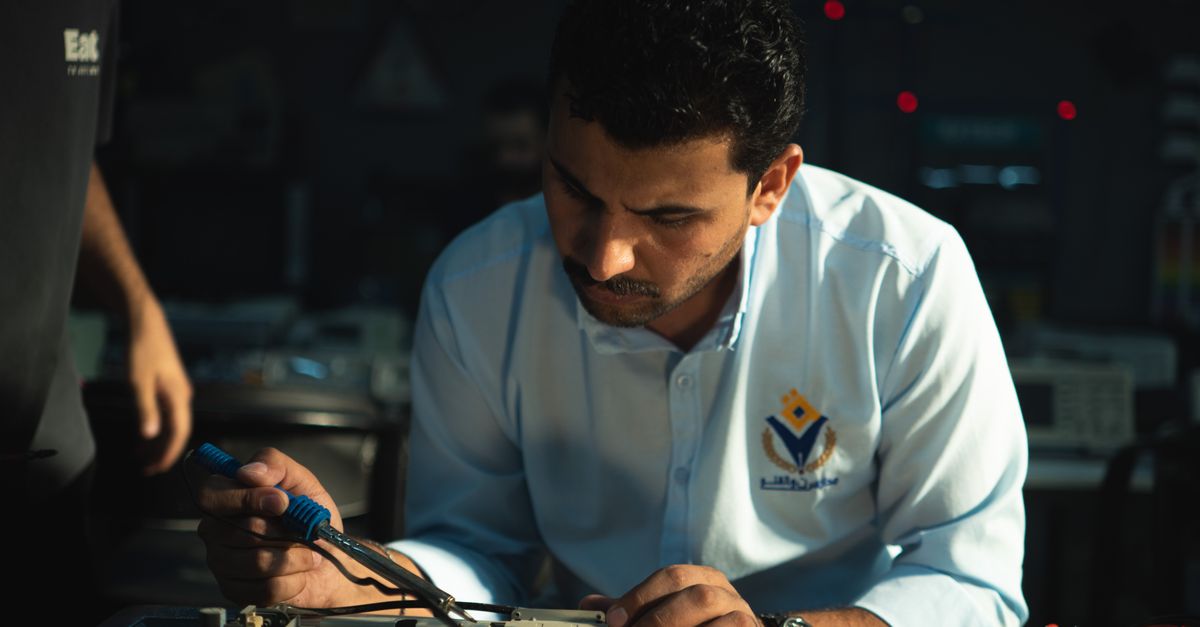 key maker professional — Syosset Locksmith NY